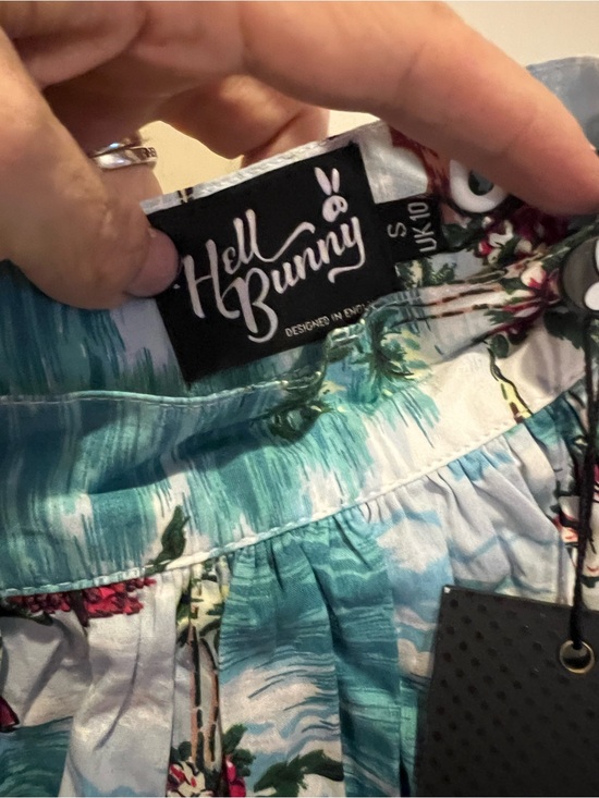 Hell Bunny Dresses & Skirts - Hell Bunny Teal & White Tropical Print Skirt